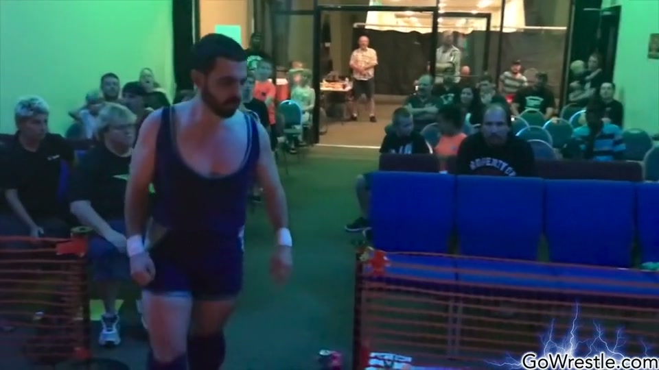 Wolf Taylor vs Bobby Fanta at Go Wrestle 37